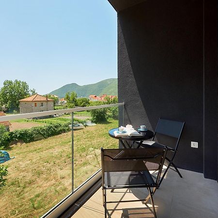 Georgiy Lux Apartments Lastva Grbaljska Buitenkant foto