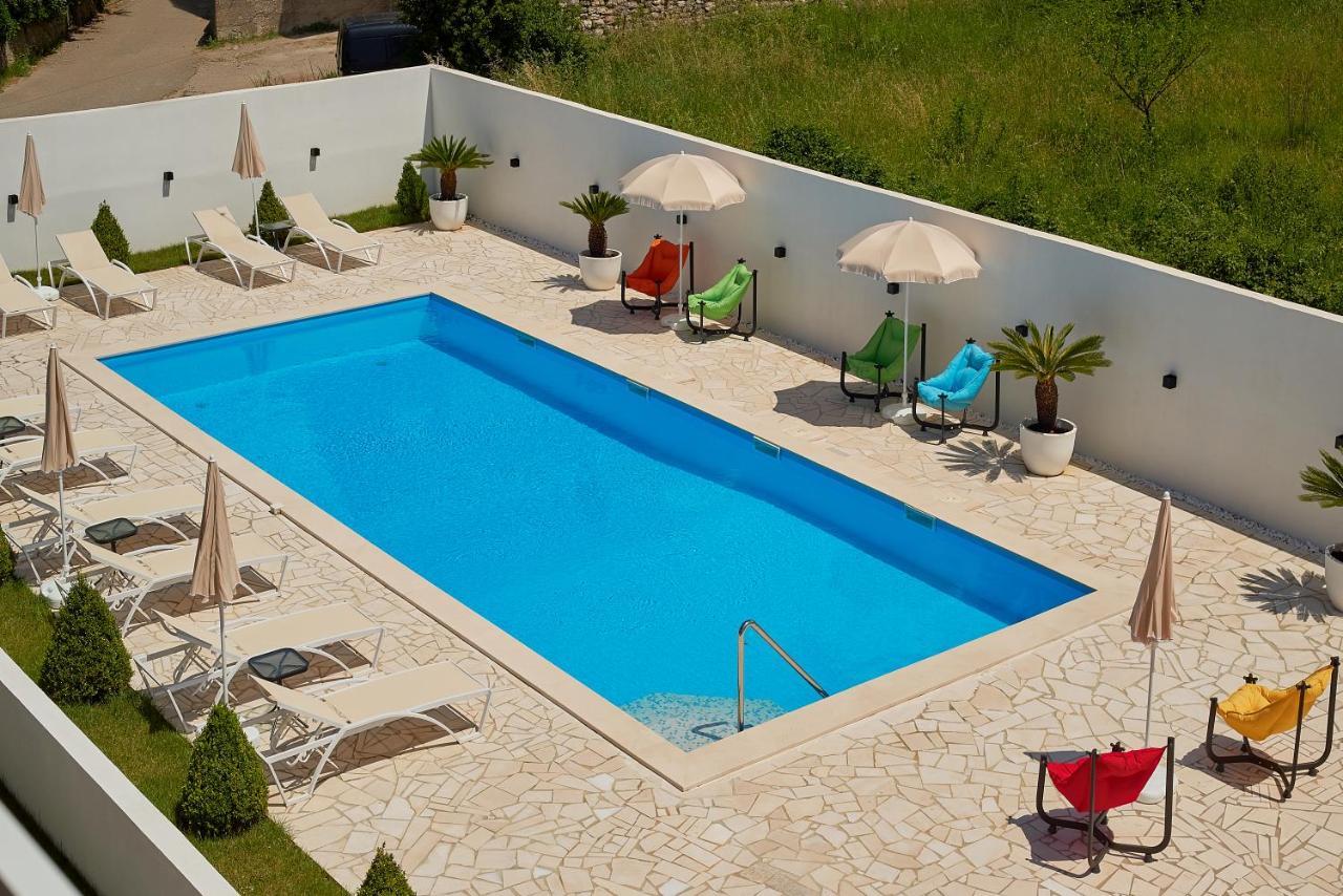 Georgiy Lux Apartments Lastva Grbaljska Buitenkant foto