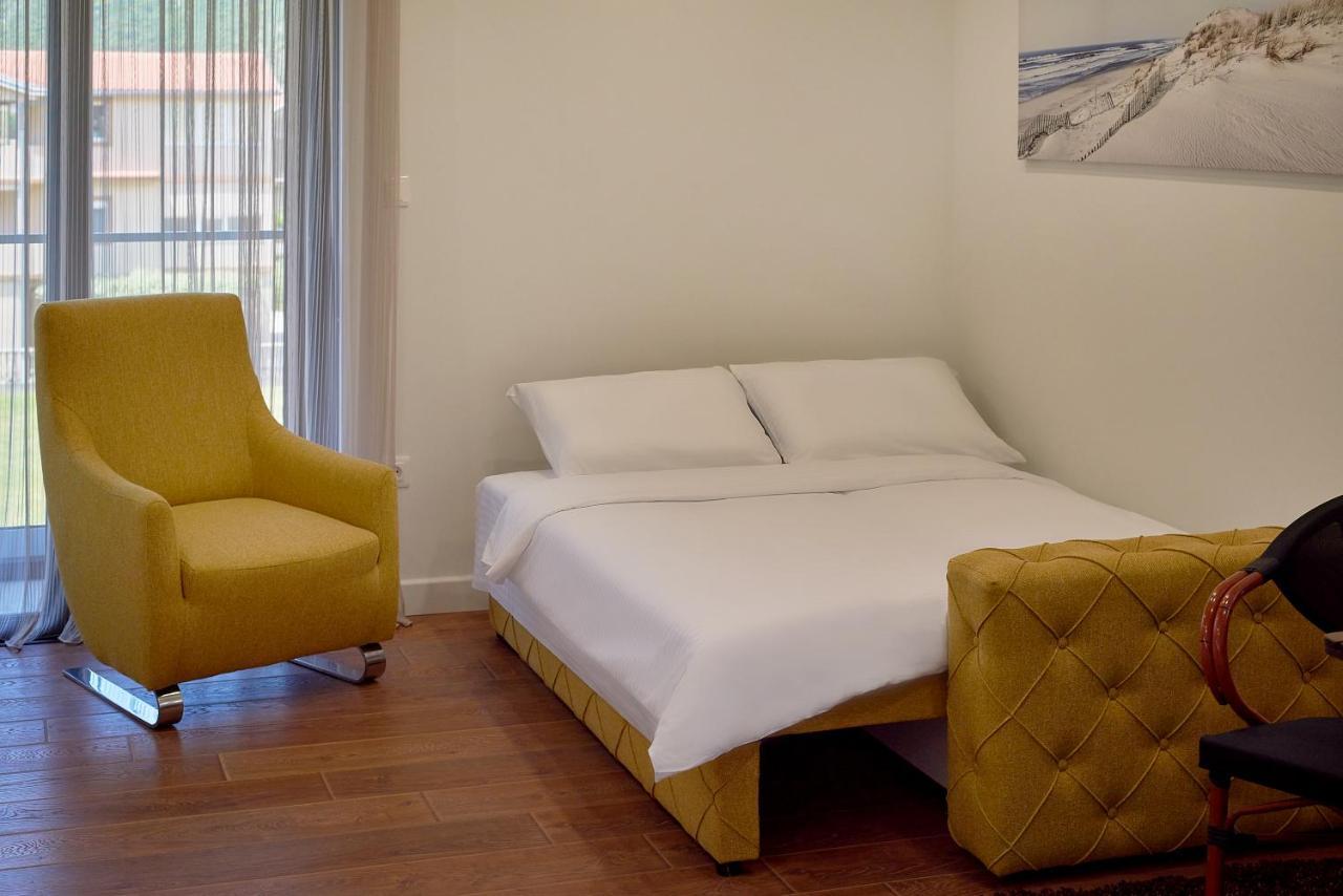 Georgiy Lux Apartments Lastva Grbaljska Buitenkant foto